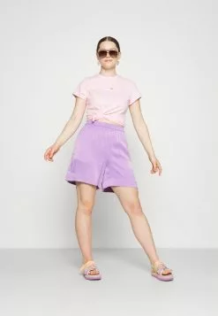 Ellesse CI TEE - T-shirt Basique - Light Pink -Ellesse Elegant Boutique 9482e7039dea40568448253e203465b1