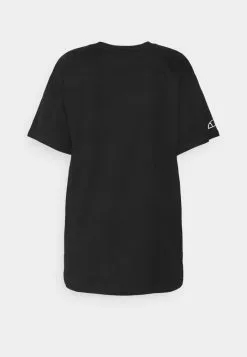 Ellesse LUCINALLA JOG PANT AND OVERSIZED TEE - Pyjama - Black 9 Ellesse LUCINALLA JOG PANT AND OVERSIZED TEE - Pyjama - Black -Ellesse Elegant Boutique 983a1b0ca5664701ba02fd5ca0f143ca