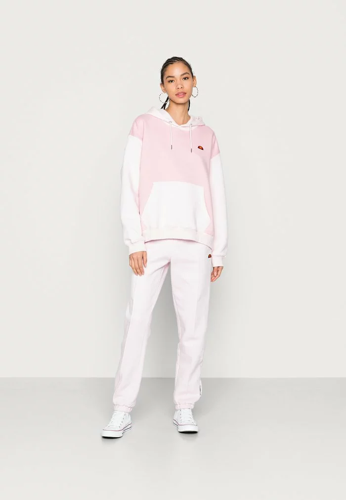 Ellesse CELY - Sweatshirt - Light Pink 2 Ellesse CELY - Sweatshirt - Light Pink – Image 2