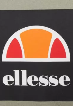 Ellesse SANSI T-SHIRT - T-shirt Imprimé - Green -Ellesse Elegant Boutique a43b0ee0d5c240e4b79722dbc74dc20e