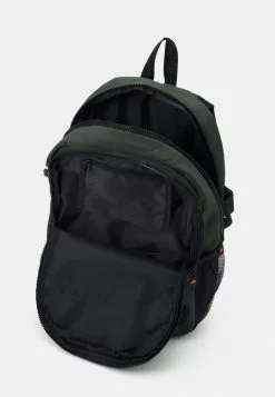Ellesse TRACIO BACKPACK UNISEX - Sac à Dos - Black -Ellesse Elegant Boutique a90fba7a9a8a44ffb0fc76d5eeb9b191