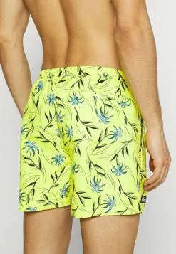 Ellesse MANDRO - Short De Bain - Neon Yellow -Ellesse Elegant Boutique ad33b2ed47604f4f9cb1e0d7ea3f8c18