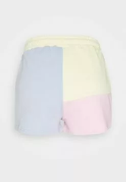Ellesse SERA - Short - Multi -Ellesse Elegant Boutique afca773f079a4802967f29cad68a4a7a