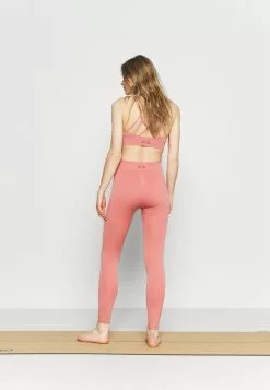 Ellesse BLANKA - Collants - Dark Pink -Ellesse Elegant Boutique b000f09e08c8432387aae31300f328f4