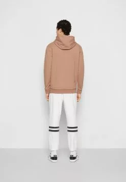 Ellesse CLOVI - Sweatshirt - Brown -Ellesse Elegant Boutique b2a2158a7e084670911f11adff2b66a1