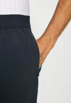 Ellesse CENNO TRACK PANT - Pantalon Classique - Navy 9 Ellesse CENNO TRACK PANT - Pantalon Classique - Navy -Ellesse Elegant Boutique b2c1c537e1ec464ba3c1cf86c46dd869