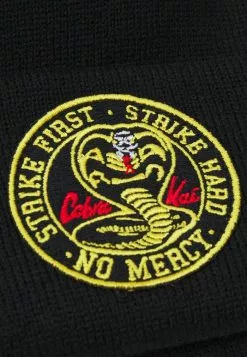 Ellesse LAVIA BEANIE - Bonnet - Black -Ellesse Elegant Boutique b74f6282ab534e298a8a595a0d8f9acb