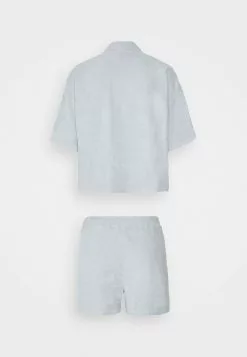 Ellesse ESPELA - Pyjama - Light Blue 19 Ellesse ESPELA - Pyjama - Light Blue -Ellesse Elegant Boutique b753c67af2c44c0b894ae76bf4773a0a