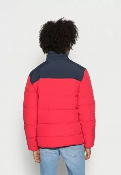 Ellesse PADDED JACKET - Veste D'hiver - Red -Ellesse Elegant Boutique bbe4eb3454554e3bb46bebba569f5637