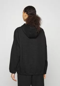 Ellesse FILE HOODY - Sweatshirt - Black -Ellesse Elegant Boutique bc36a7891b0e4a8984ace32f5cc5c100