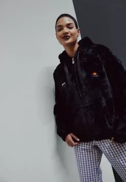 Ellesse GIOVANNA - Veste D'hiver - Black -Ellesse Elegant Boutique c728c711af2048c0b06a1ffd439d7bbc
