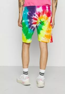 Ellesse YENALI UNISEX - Short - Multi 8 Ellesse YENALI UNISEX - Short - Multi -Ellesse Elegant Boutique ca52758df549400b9e360e97623a5ab0