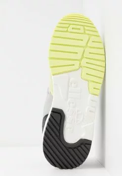 Ellesse NYC - Baskets Basses - Light Grey/light Green/dark Grey 13 Ellesse NYC - Baskets Basses - Light Grey/light Green/dark Grey -Ellesse Elegant Boutique ca54413b0d304916a09ec8453a4f791d