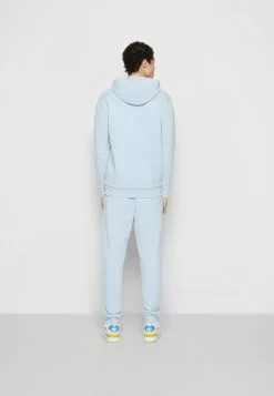 Ellesse CLOVI - Sweatshirt - Light Blue -Ellesse Elegant Boutique cdf8e65a70444ad986673ad58aab8a1a
