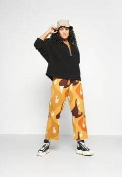 Ellesse SEPPY - Sweat à Capuche - Black 14 Ellesse SEPPY - Sweat à Capuche - Black -Ellesse Elegant Boutique cea7893c29ff4e5aaea6d9ac7251f11a