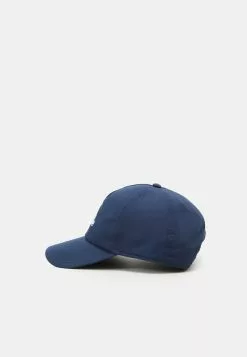 Ellesse OLBO CAP UNISEX - Casquette - Navy -Ellesse Elegant Boutique cfb5b402fd8244978d128f5a66e62147