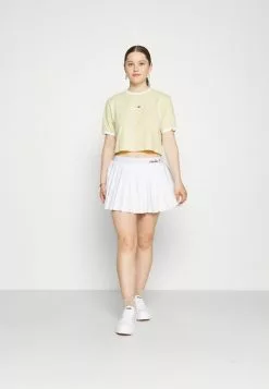 Ellesse DERLA CROP - T-shirt Basique - Light Yellow 14 Ellesse DERLA CROP - T-shirt Basique - Light Yellow -Ellesse Elegant Boutique d069adb6ab604810b949f07cf78abbf6