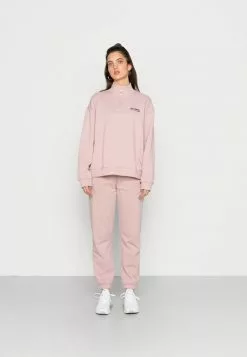 Ellesse NOVU SUIT - Sweatshirt - Light Pink