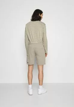 Ellesse BASTA - Short - Khaki -Ellesse Elegant Boutique d196294e026441239f05e499e89a2dac