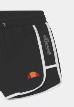 Ellesse JESINDA - Short - Black -Ellesse Elegant Boutique d2b73af000d84b8cb51091a26e41e1fa
