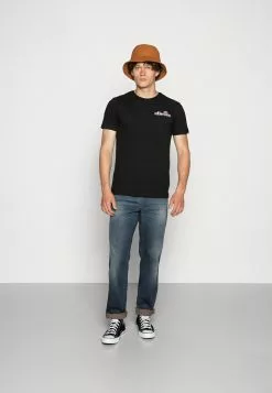 Ellesse VOODOO - T-shirt Imprimé - Black -Ellesse Elegant Boutique d3ca8bdcedf14a2c8d6176104436631b
