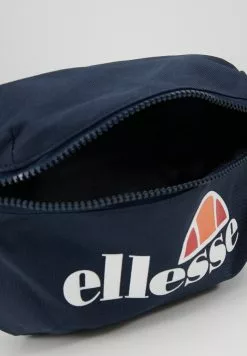 Ellesse ROSCA - Sac Banane - Navy 12 Ellesse ROSCA - Sac Banane - Navy -Ellesse Elegant Boutique dbfc9cd6c0534168aa2212fedc40d699