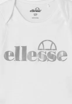 Ellesse FAE SET UNISEX - Body - White -Ellesse Elegant Boutique e60fb57d21724b7fb33756234a9bd346