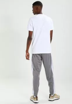 Ellesse CANALETTO - T-shirt Imprimé - Optic White -Ellesse Elegant Boutique ed0ee52a40bc4ed68a93486295cbfb1d