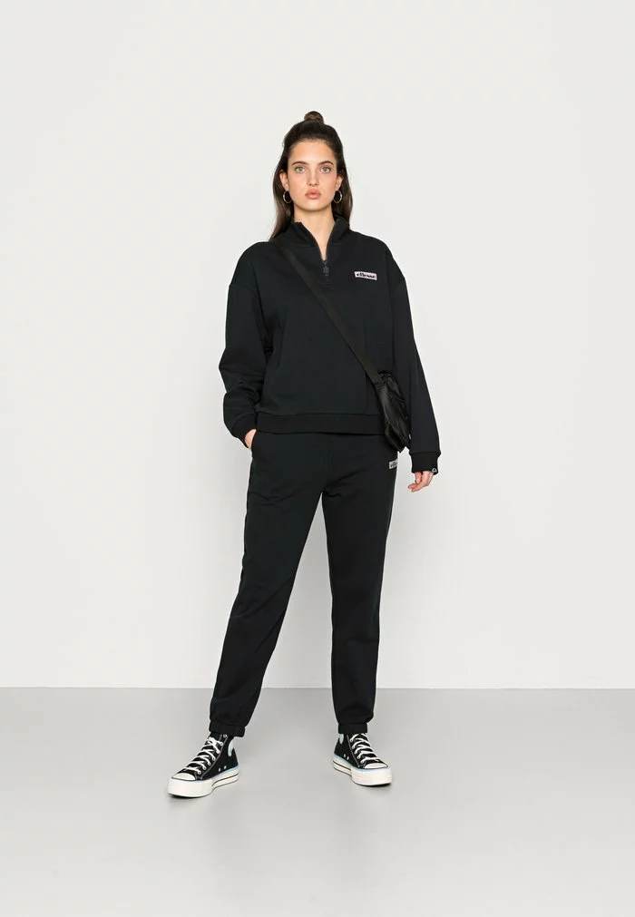 Ellesse NOVU SUIT - Sweatshirt - Washed Black 2 Ellesse NOVU SUIT - Sweatshirt - Washed Black – Image 2