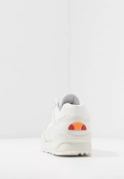 Ellesse 147 - Baskets Basses - White -Ellesse Elegant Boutique f33883e1fec04475828500092b9f2297