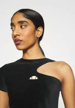 Ellesse MARGIOT - T-shirt Imprimé - Black -Ellesse Elegant Boutique f65be3c47ded49a1a6402dbd04131787