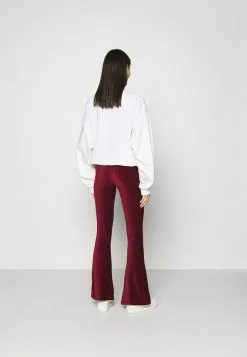 Ellesse FLORIE - Pantalon Classique - Burgundy -Ellesse Elegant Boutique fba7bfcb1177496fae01c60813a812e6