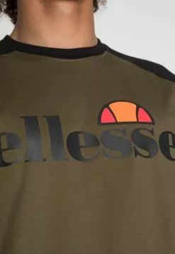 Ellesse CORP TEE - T-shirt Imprimé - Khaki 9 Ellesse CORP TEE - T-shirt Imprimé - Khaki -Ellesse Elegant Boutique fe2fe7b9cb9a4cef9f99ccaaed306769